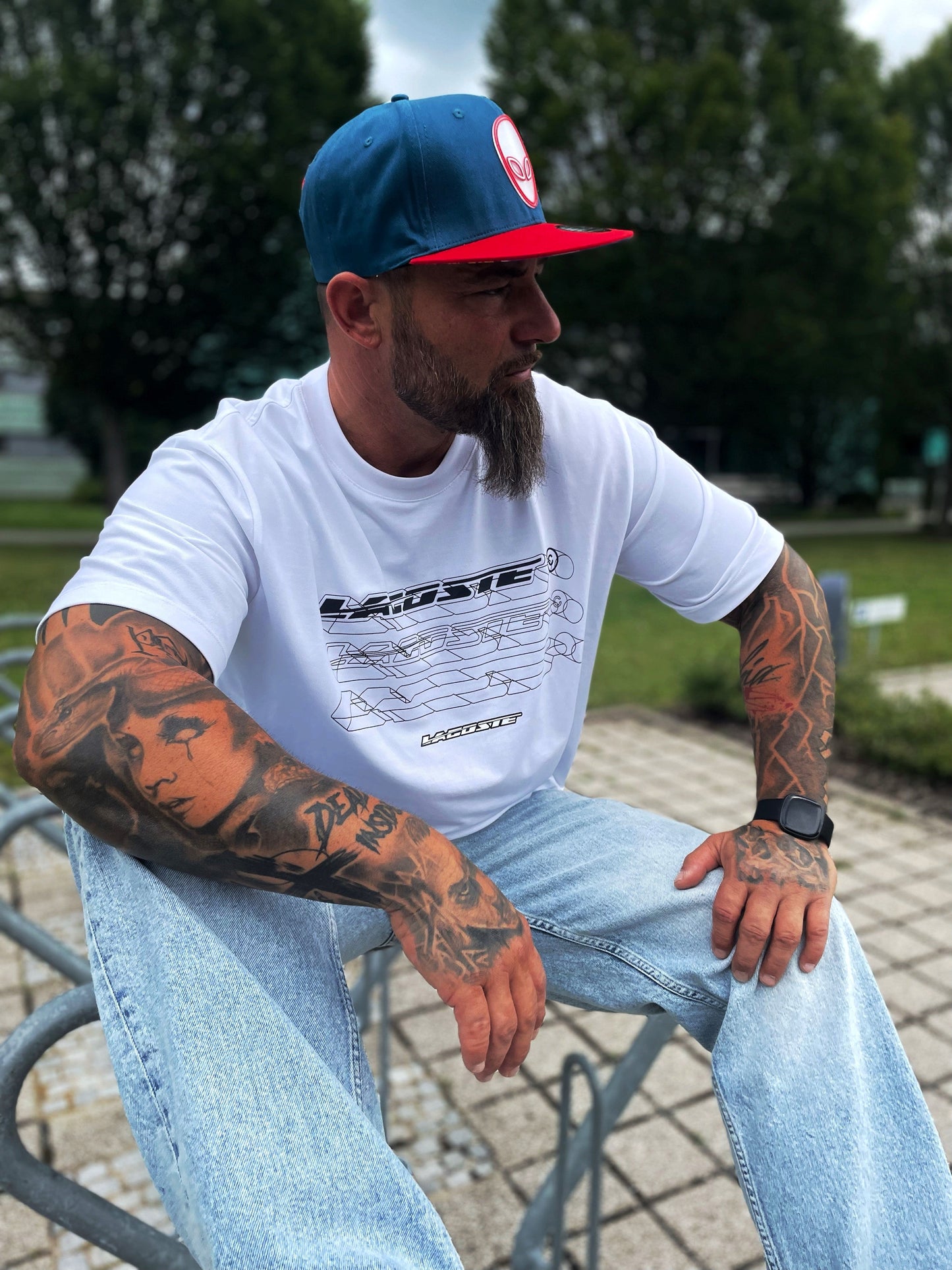 Alien Party Snapback - Blue/Red & Clear Rubber Logo