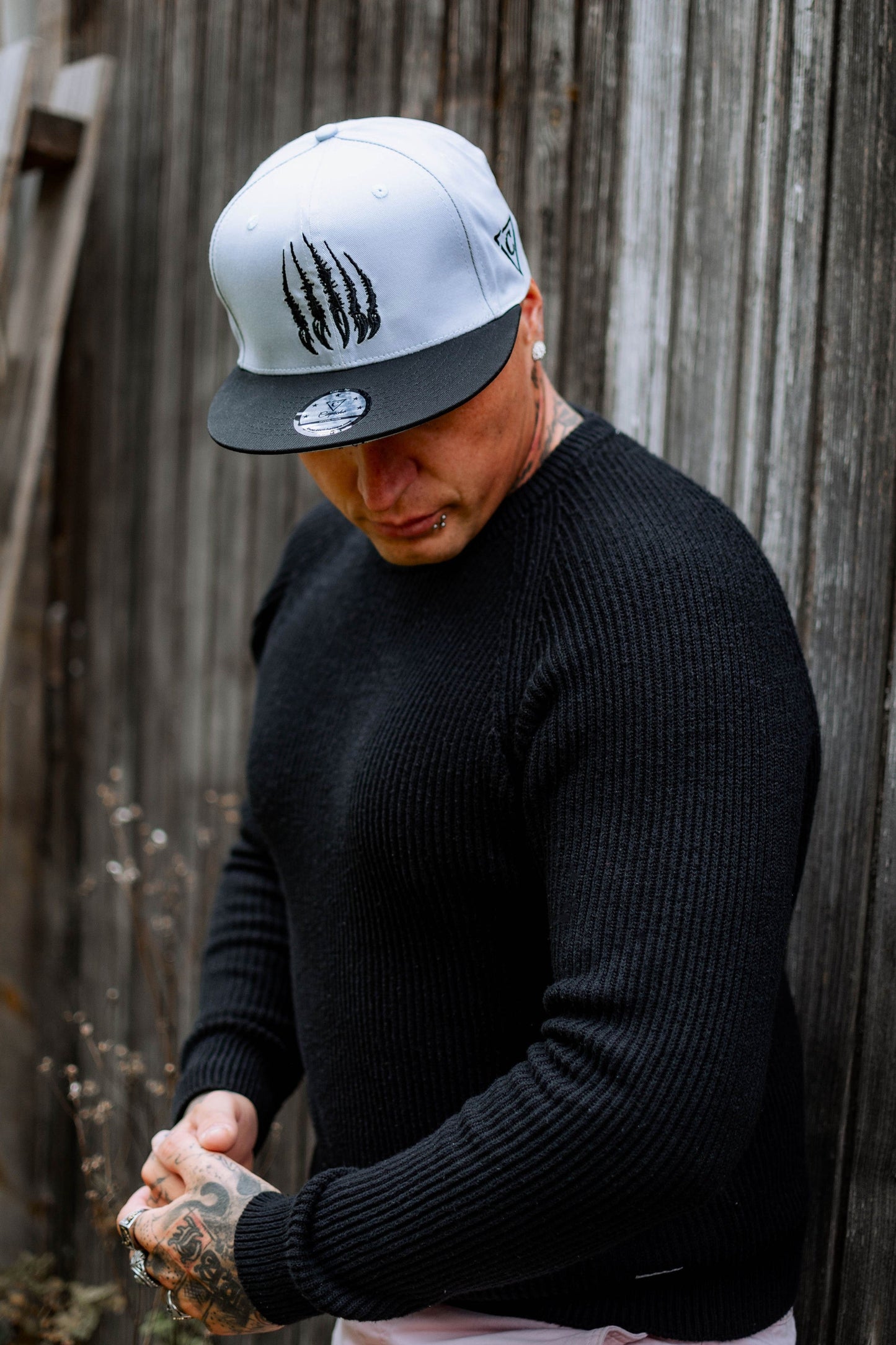 Polar Bear Snapback - COLOR-CHANGING